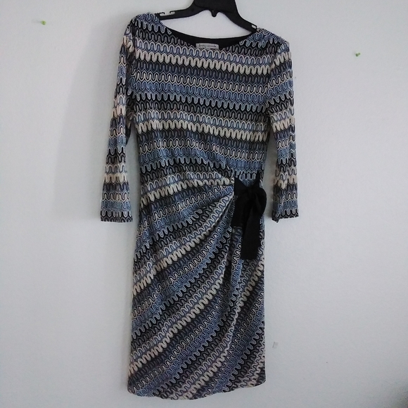 Woman Danny and Nicole Size 10 Dress - Picture 3 of 6